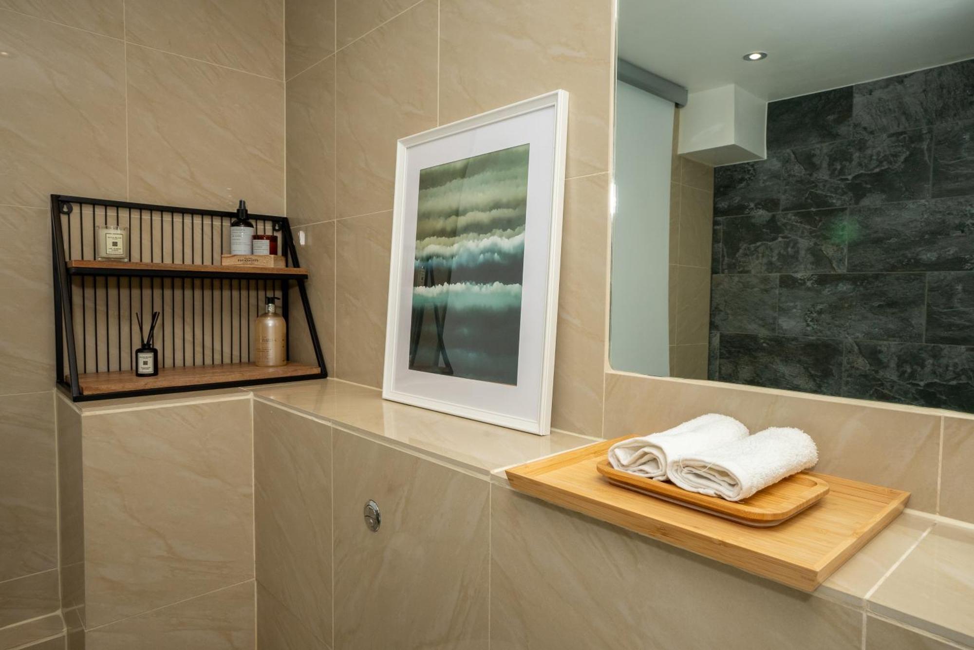 Stylish Flat Minutes From Covent Garden - West End London Kültér fotó